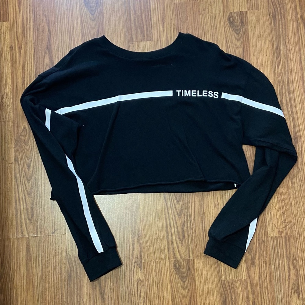 Oversized Cropped Long Sleeve